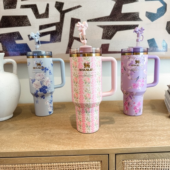 SOLD OUT Love Shack Fancy x Stanley Limited Edition Collab - PINK 40oz Tumbler - Picture 4 of 5